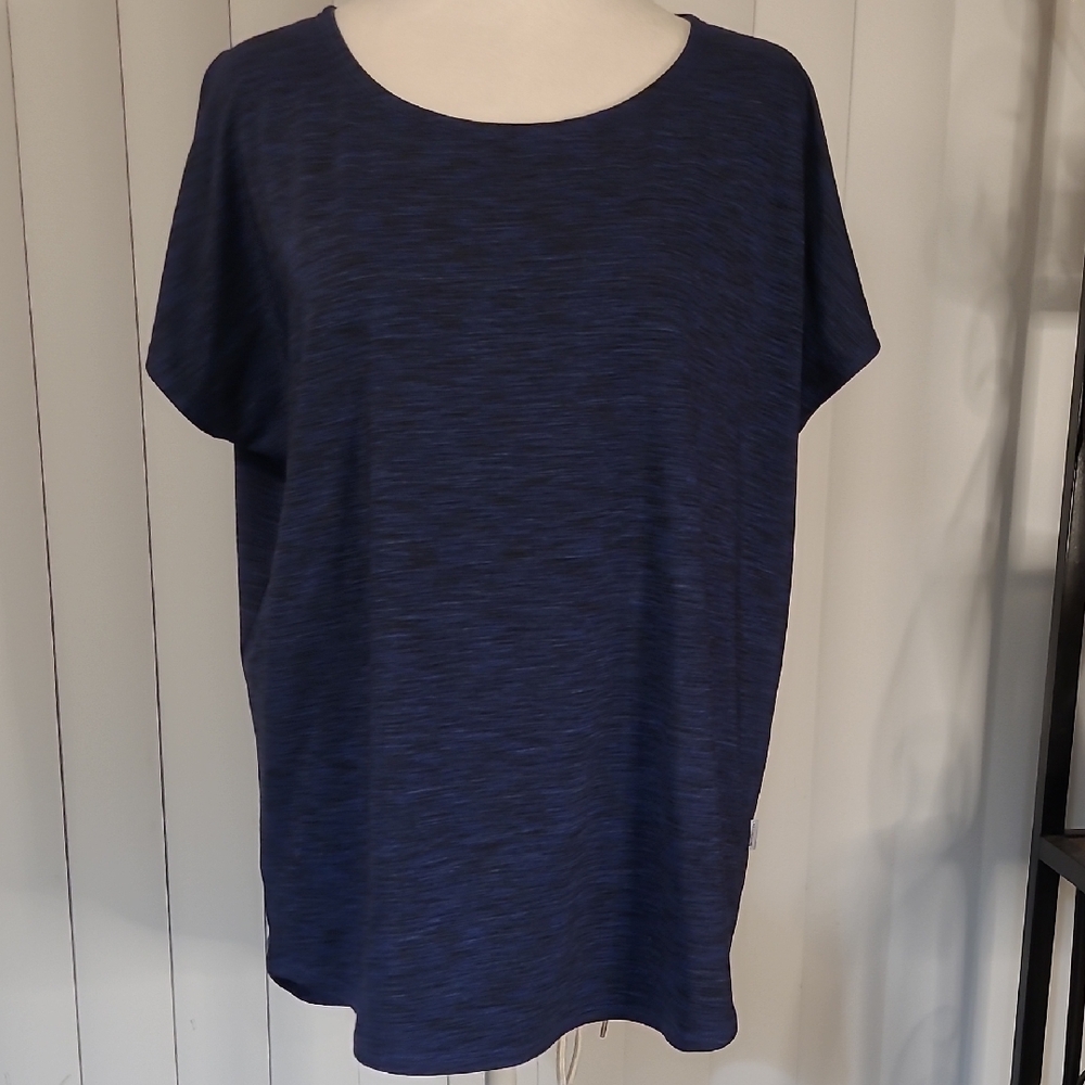 Mondetta Women's Blue Top